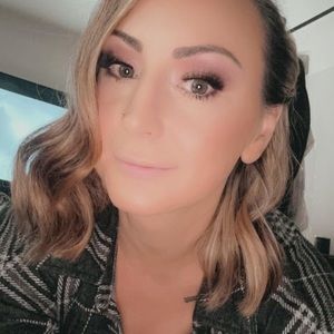 Meet your Posher, Maddie